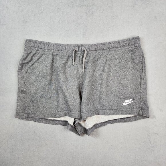 Nike Shorts Women's XXL Gray Drawstring Sweatpants Pockets Logo Fleece Athletic - Picture 1 of 8